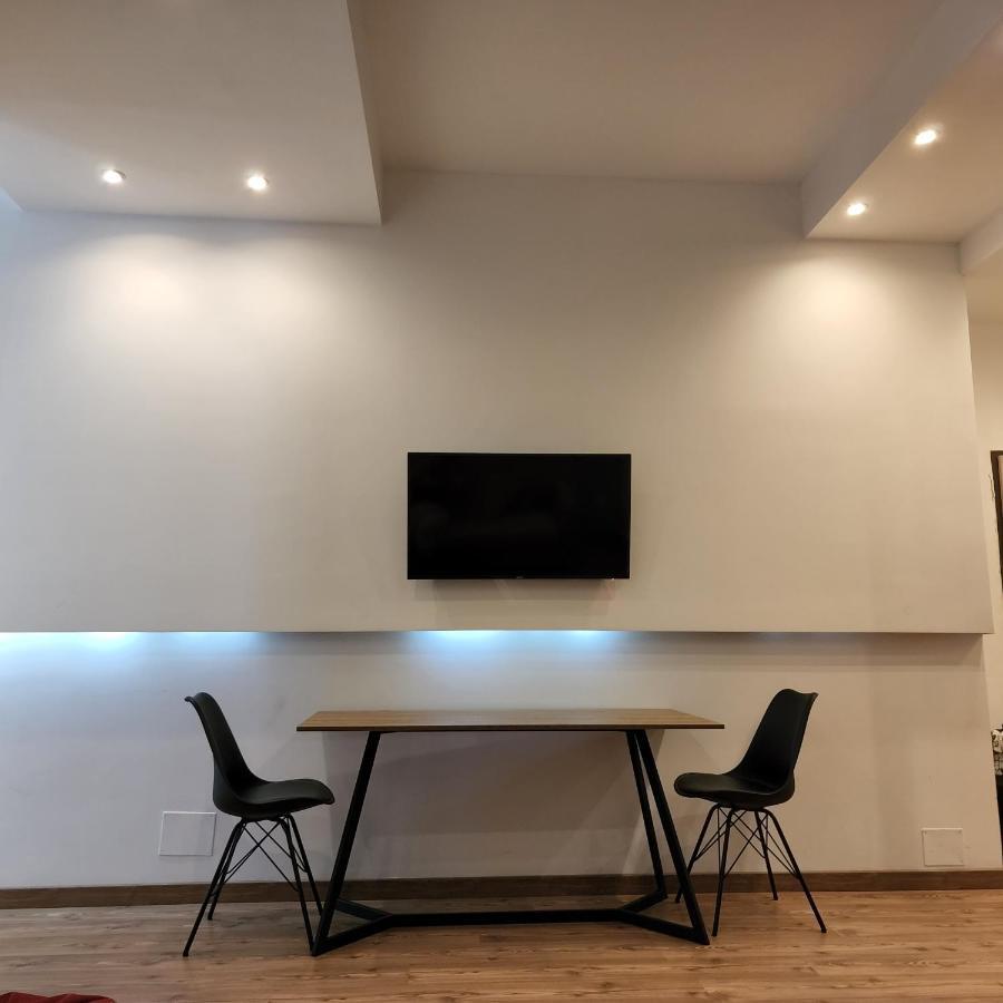 The Laurels - City Center Apartment Tirana Zewnętrze zdjęcie